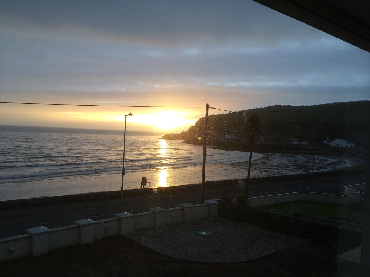 Josies Place At Waters Edge Self Catering Apartment Glenarm Esterno foto